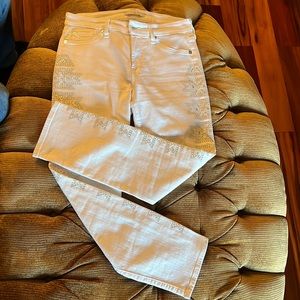 7 for all white with Silver Embellishment jeans size 26. Excellent condition